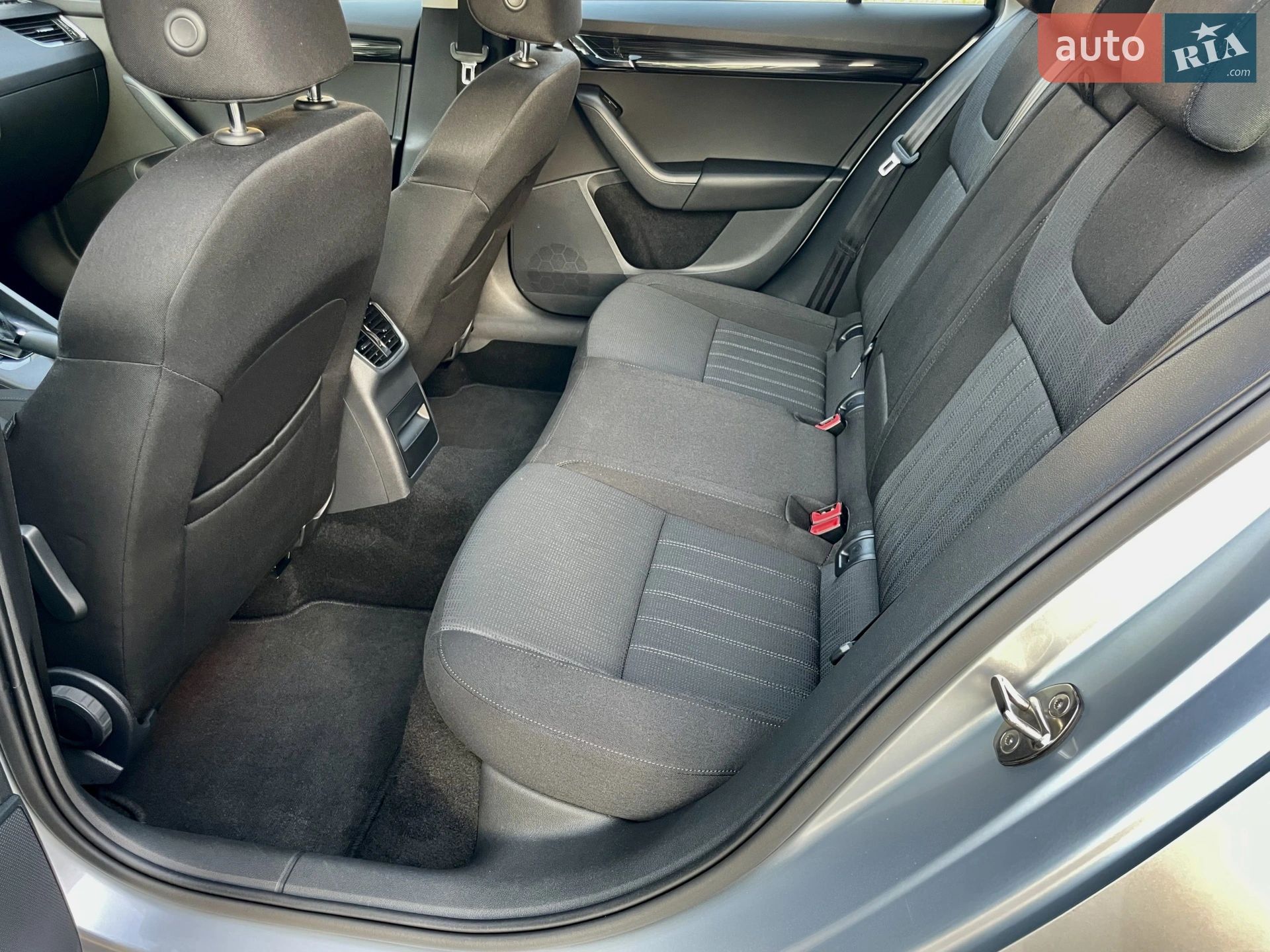 2019 Skoda Octavia - мініатюра 21