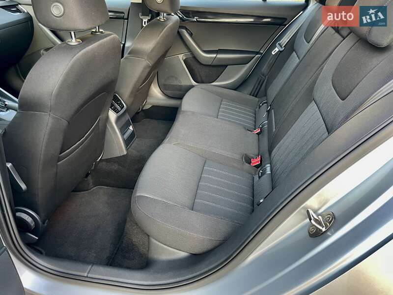 Універсал Skoda Octavia 2019 в Луцьку