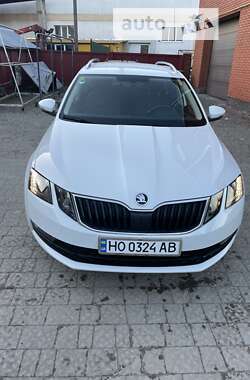 Универсал Skoda Octavia 2018 в Кременце