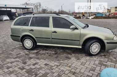 Универсал Skoda Octavia 2003 в Запорожье