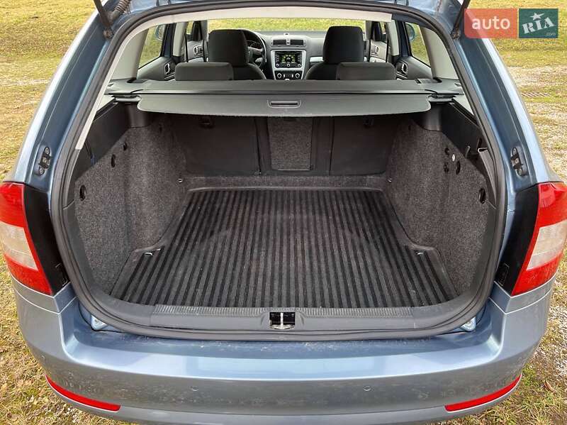 Універсал Skoda Octavia 2011 в Борщеві