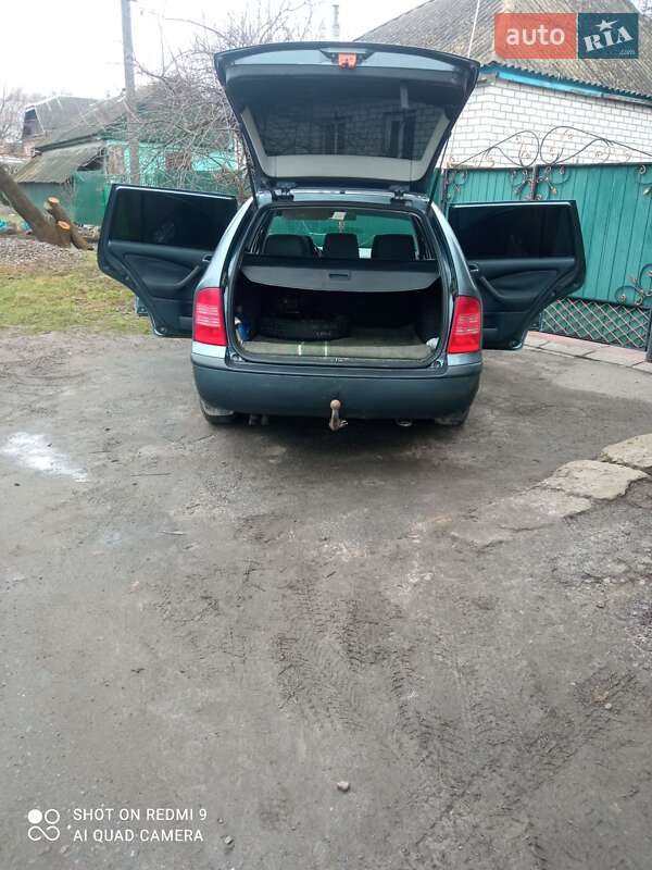Универсал Skoda Octavia 2004 в Карловке