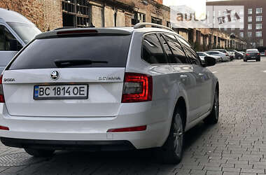 Универсал Skoda Octavia 2014 в Львове