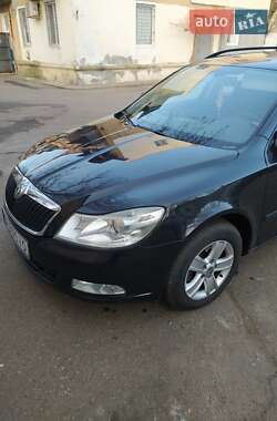 Универсал Skoda Octavia 2012 в 