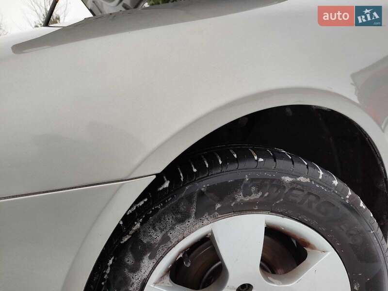 Універсал Skoda Octavia 2007 в Володимирі