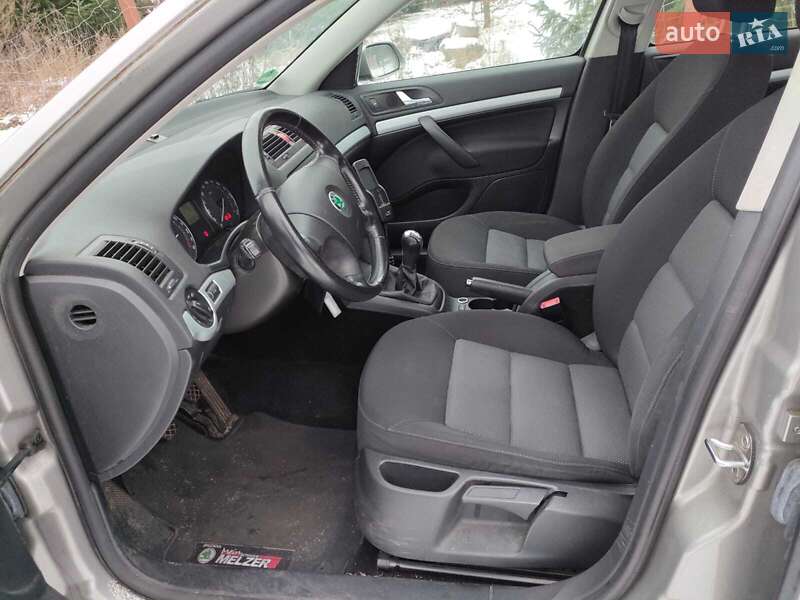 Універсал Skoda Octavia 2007 в Володимирі