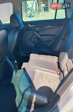 Универсал Skoda Octavia 2009 в 