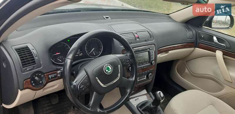 Универсал Skoda Octavia 2012 в Овруче