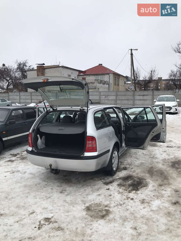Универсал Skoda Octavia 2001 в Черкассах