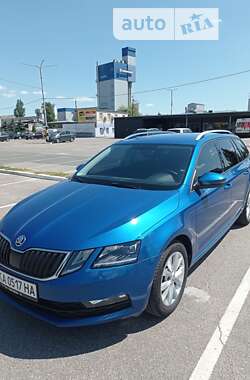 Универсал Skoda Octavia 2018 в Киеве