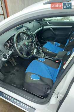 Универсал Skoda Octavia 2011 в 