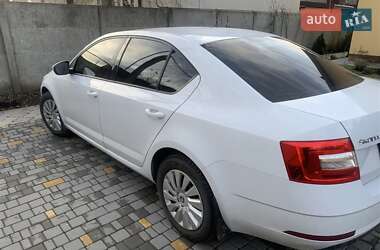 Лифтбек Skoda Octavia 2017 в 
