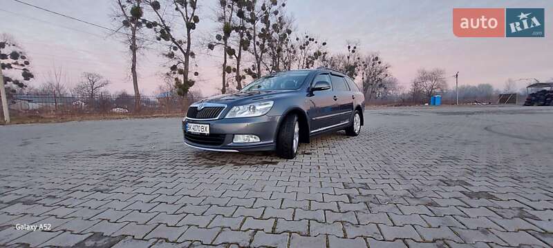 Skoda Octavia 2011