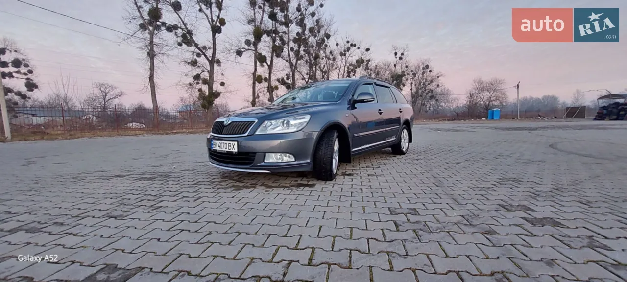 2011 Skoda Octavia - мініатюра 38