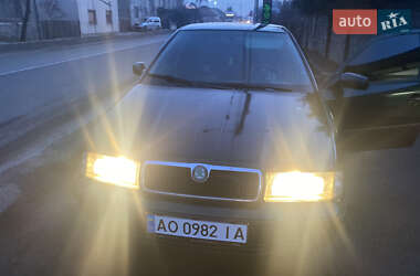 Лифтбек Skoda Octavia 1999 в Мукачево