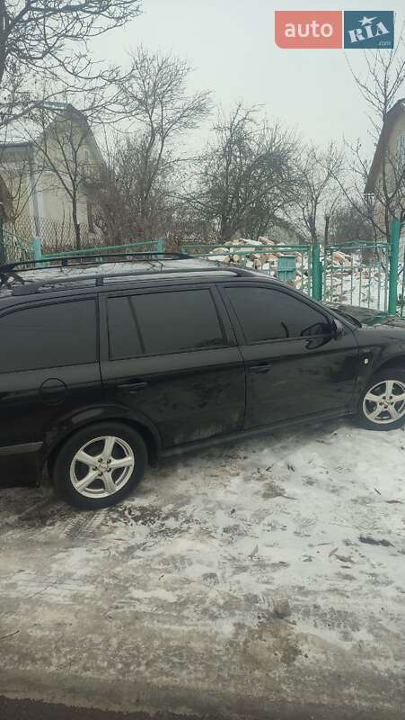 Универсал Skoda Octavia 2002 в Трускавце