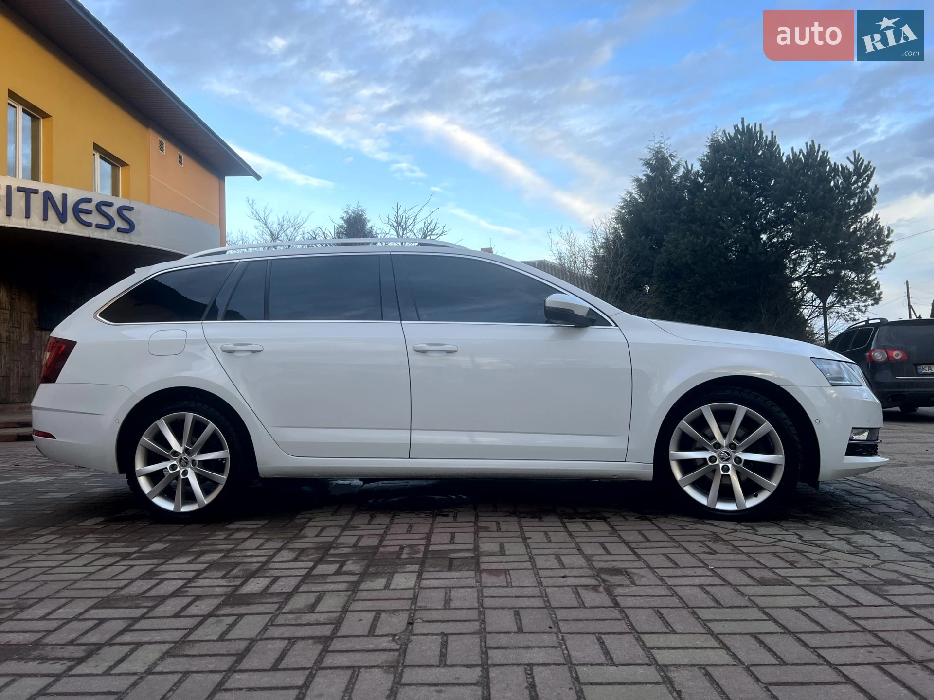 2019 Skoda Octavia - мініатюра 3