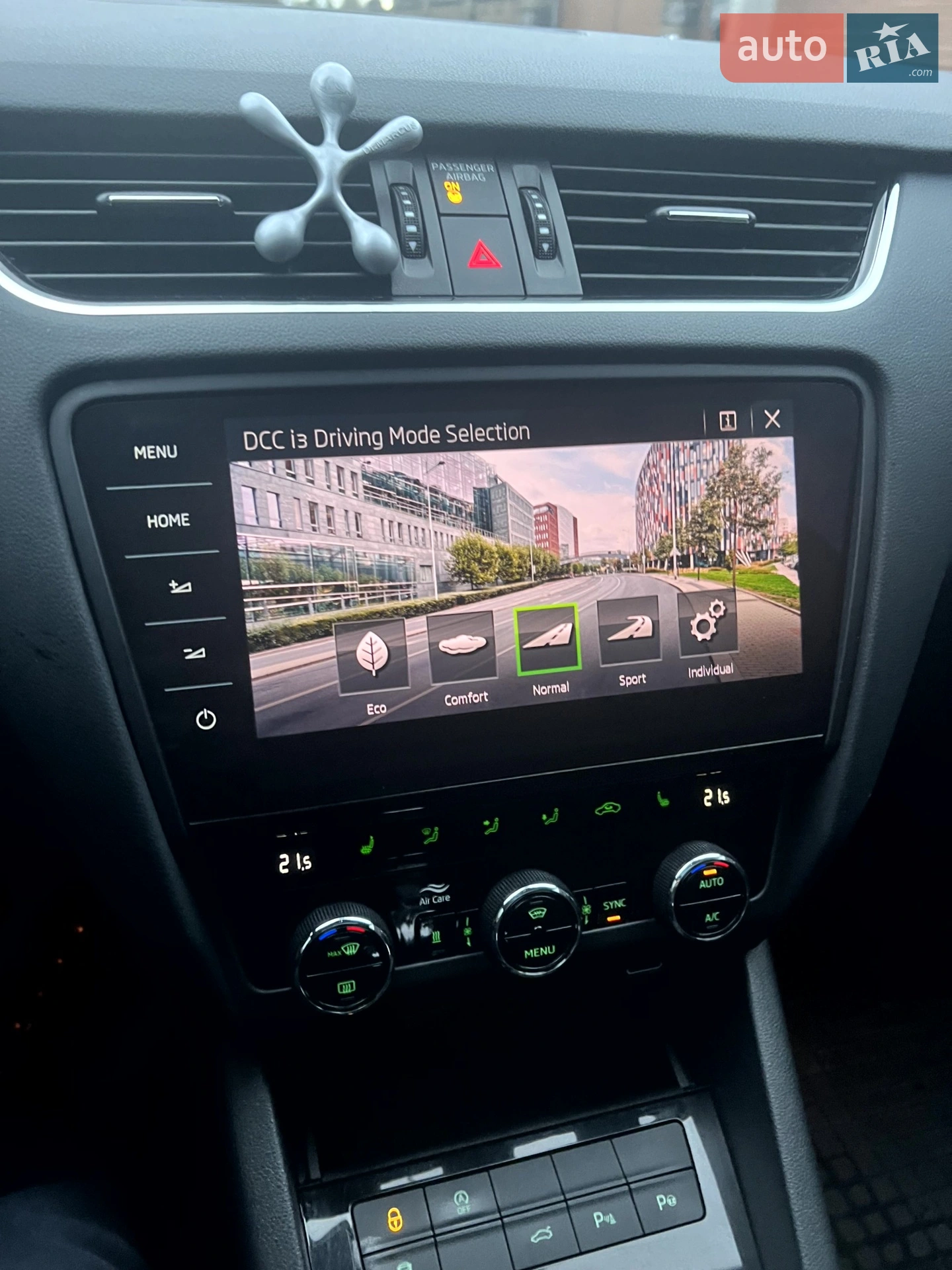 2019 Skoda Octavia - мініатюра 33