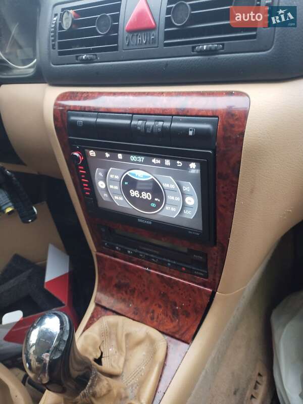 Ліфтбек Skoda Octavia 2001 в Києві