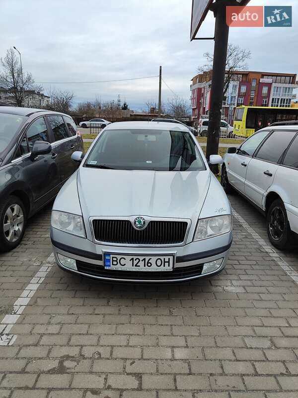 Лифтбек Skoda Octavia 2008 в Львове