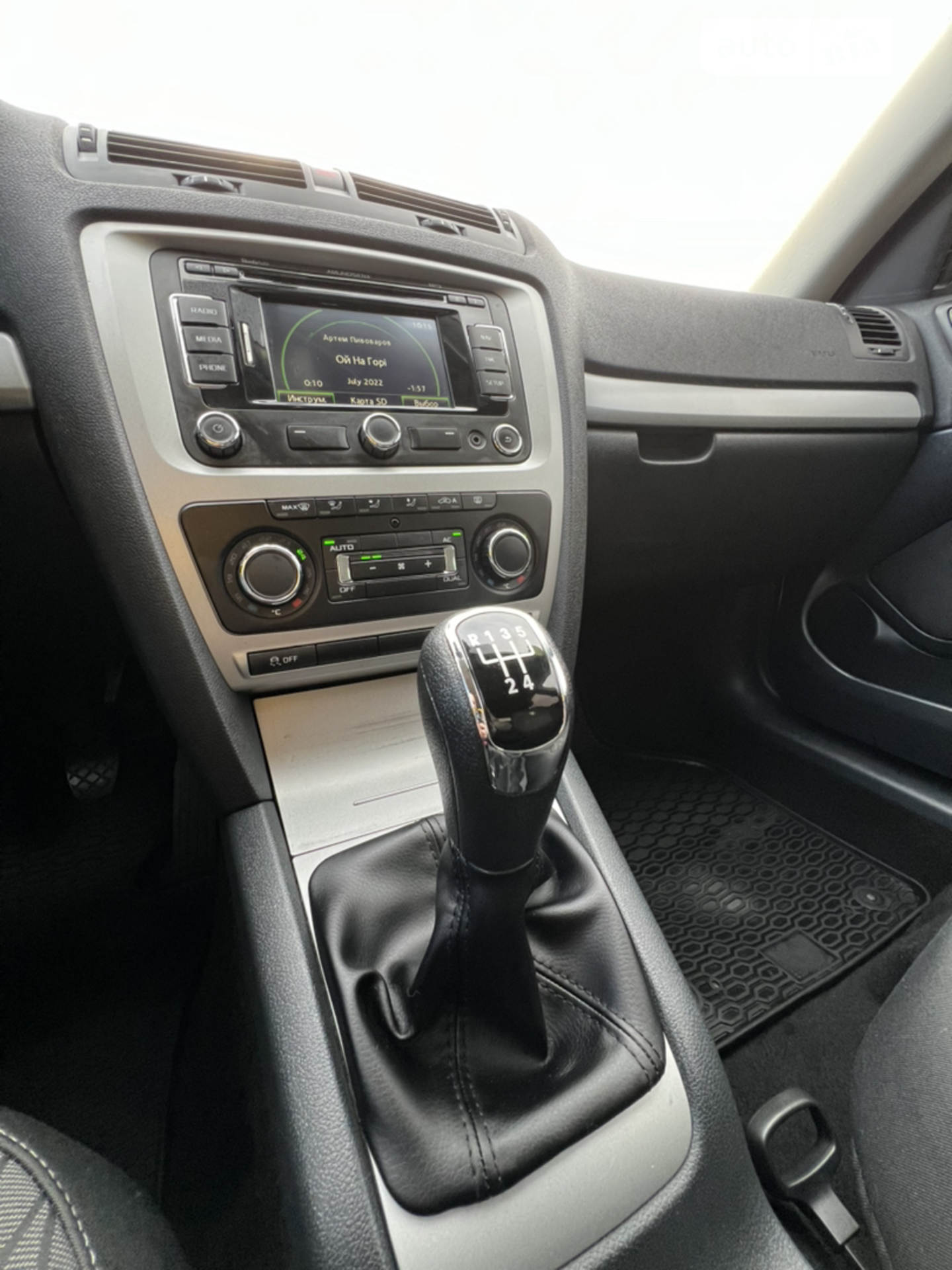 2012 Skoda Octavia - мініатюра 21