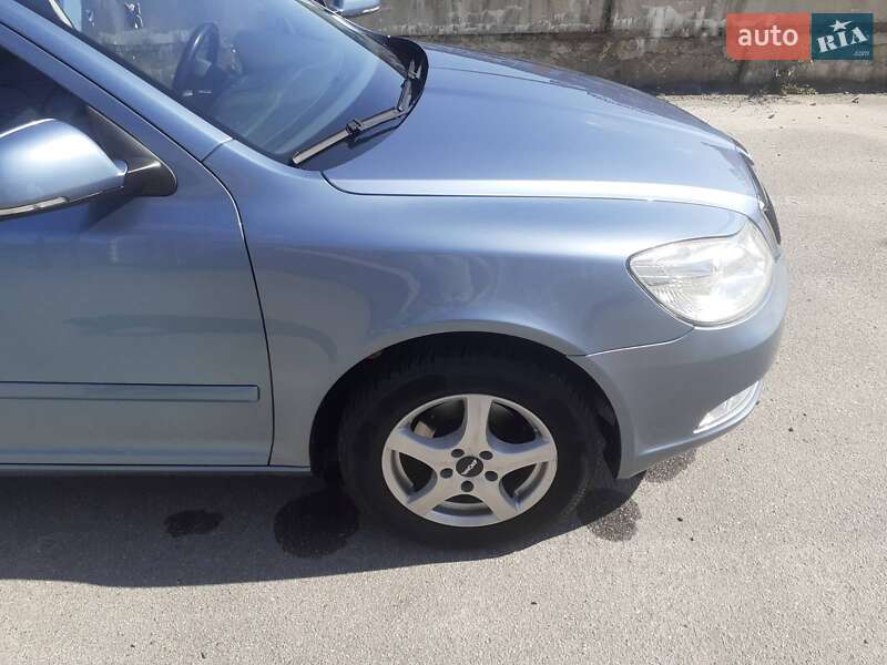 Універсал Skoda Octavia 2010 в Полтаві