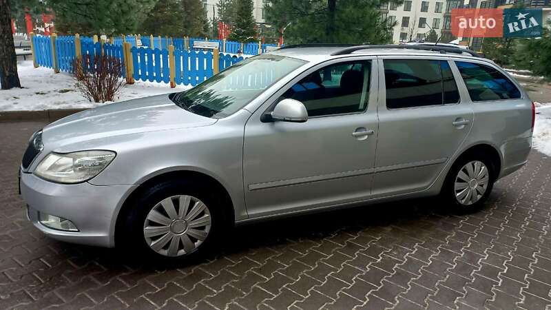 Универсал Skoda Octavia 2009 в Киеве фото 2 Универсал Skoda Octavia 2009 в Киеве