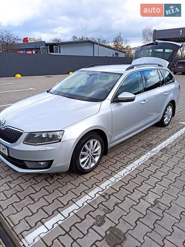 Універсал Skoda Octavia 2015 в Шептицькому