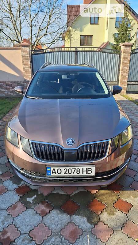 Универсал Skoda Octavia 2017 в Ужгороде