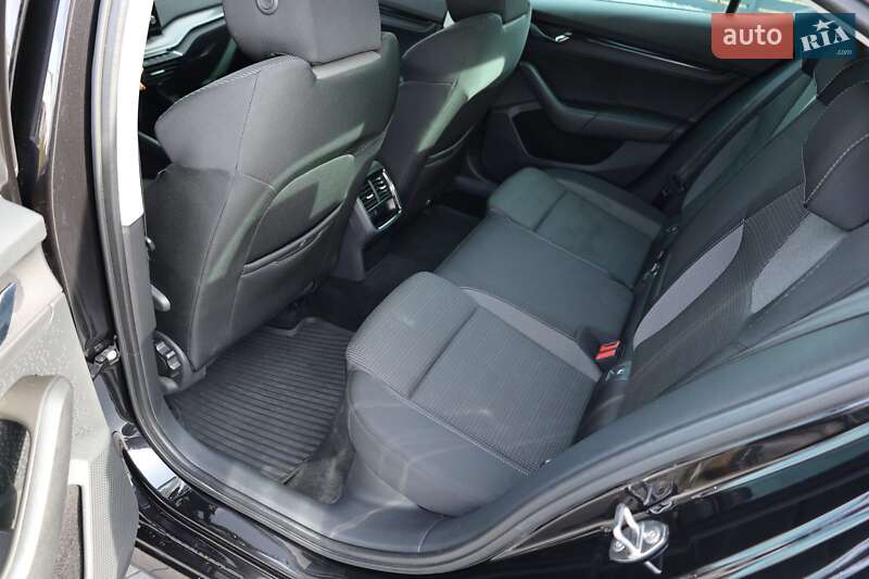 Лифтбек Skoda Octavia 2020 в Мукачево