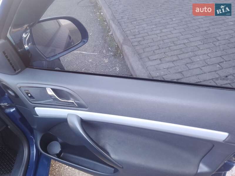 Лифтбек Skoda Octavia 2011 в Иршаве