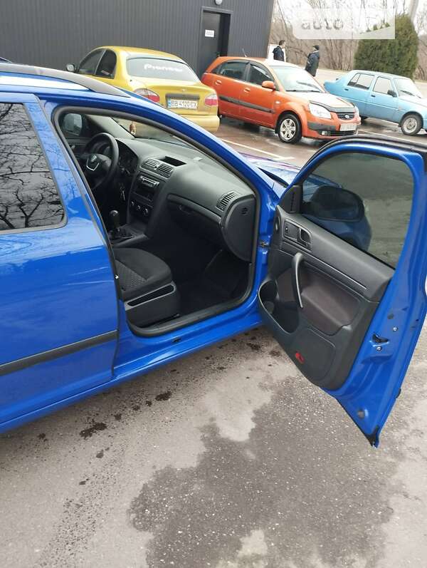 Універсал Skoda Octavia 2009 в Шполі