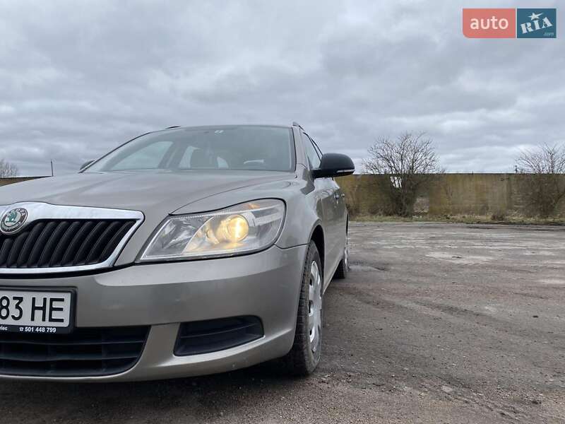 Універсал Skoda Octavia 2010 в Житомирі фото 4 Універсал Skoda Octavia 2010 в Житомирі