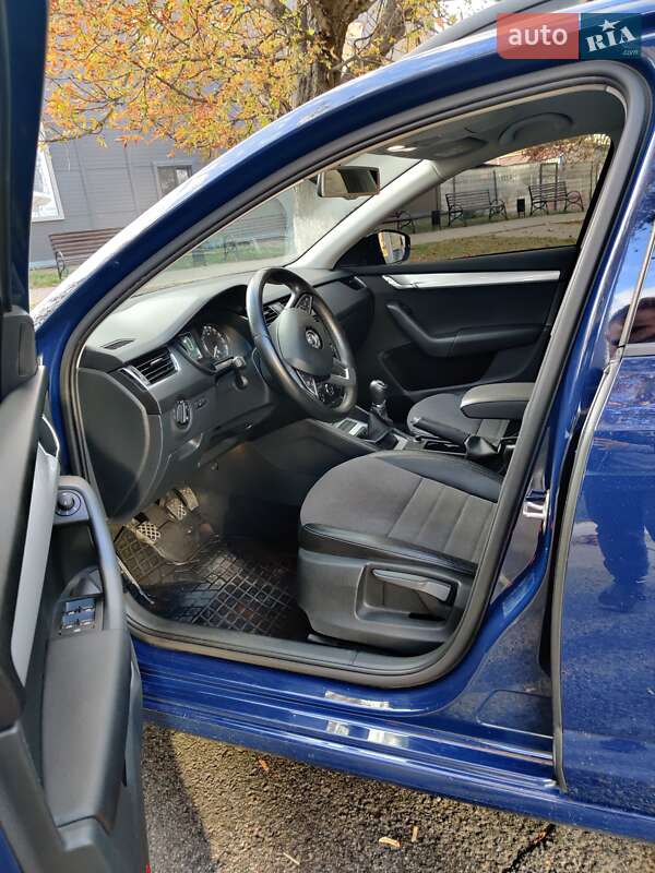 Универсал Skoda Octavia 2015 в Харькове