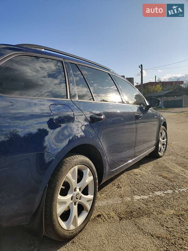 Универсал Skoda Octavia 2015 в Харькове