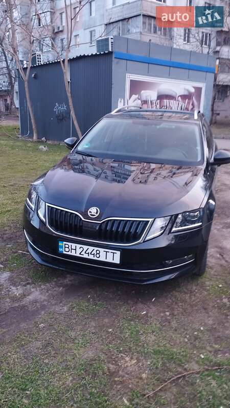 Универсал Skoda Octavia 2018 в Одессе