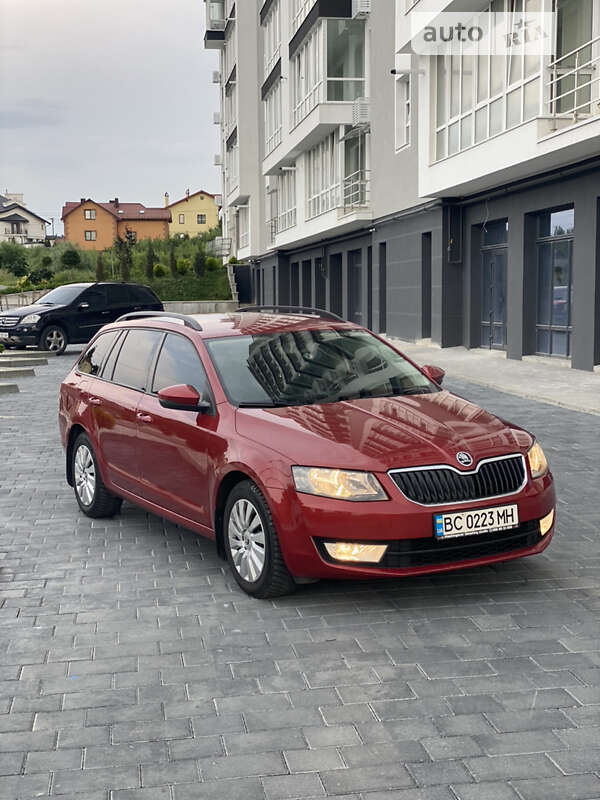 Универсал Skoda Octavia 2015 в Трускавце
