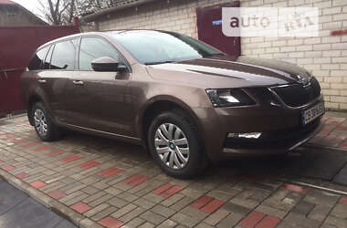 Універсал Skoda Octavia 2019 в Чернігові