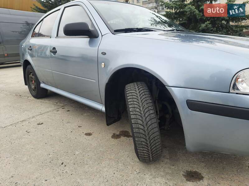 Ліфтбек Skoda Octavia 2003 в Вараші фото 2 Ліфтбек Skoda Octavia 2003 в Вараші