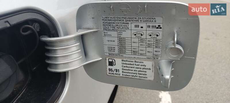 Універсал Skoda Octavia 2010 в Харкові