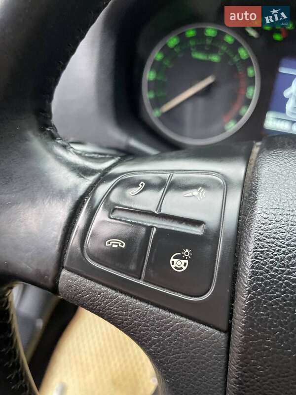 Універсал Skoda Octavia 2008 в Яворові