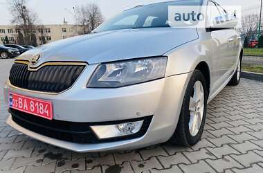 Универсал Skoda Octavia 2015 в Луцке