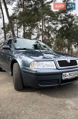 Универсал Skoda Octavia 2003 в Виннице