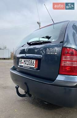 Универсал Skoda Octavia 2003 в Виннице