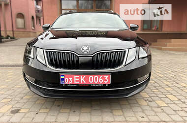 Универсал Skoda Octavia 2019 в Сваляве