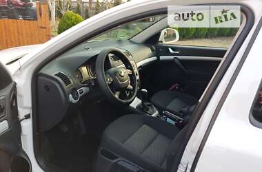 Универсал Skoda Octavia 2010 в 