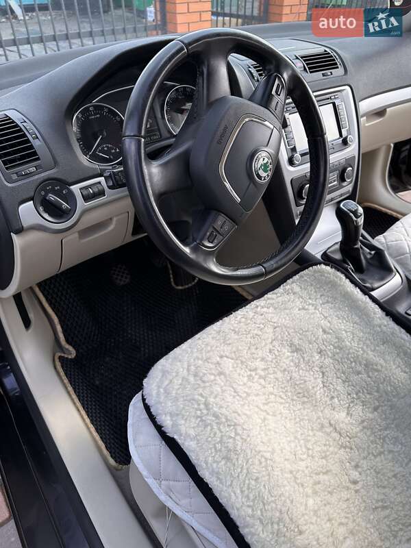 Универсал Skoda Octavia 2012 в Христиновке