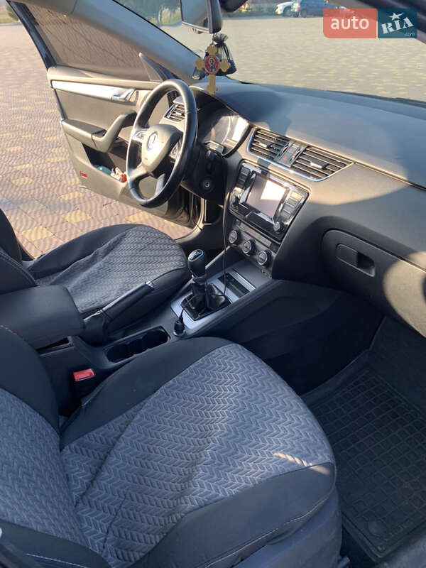 Універсал Skoda Octavia 2014 в Львові фото 12 Універсал Skoda Octavia 2014 в Львові