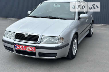 Ліфтбек Skoda Octavia 2003 в Харкові