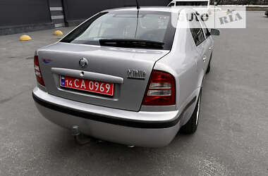 Лифтбек Skoda Octavia 2003 в Днепре